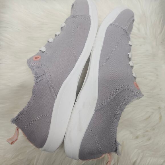 NWT Vionic Beach Collection Pismo Lace-Up Sneaker Light Gray - Picture 7 of 8